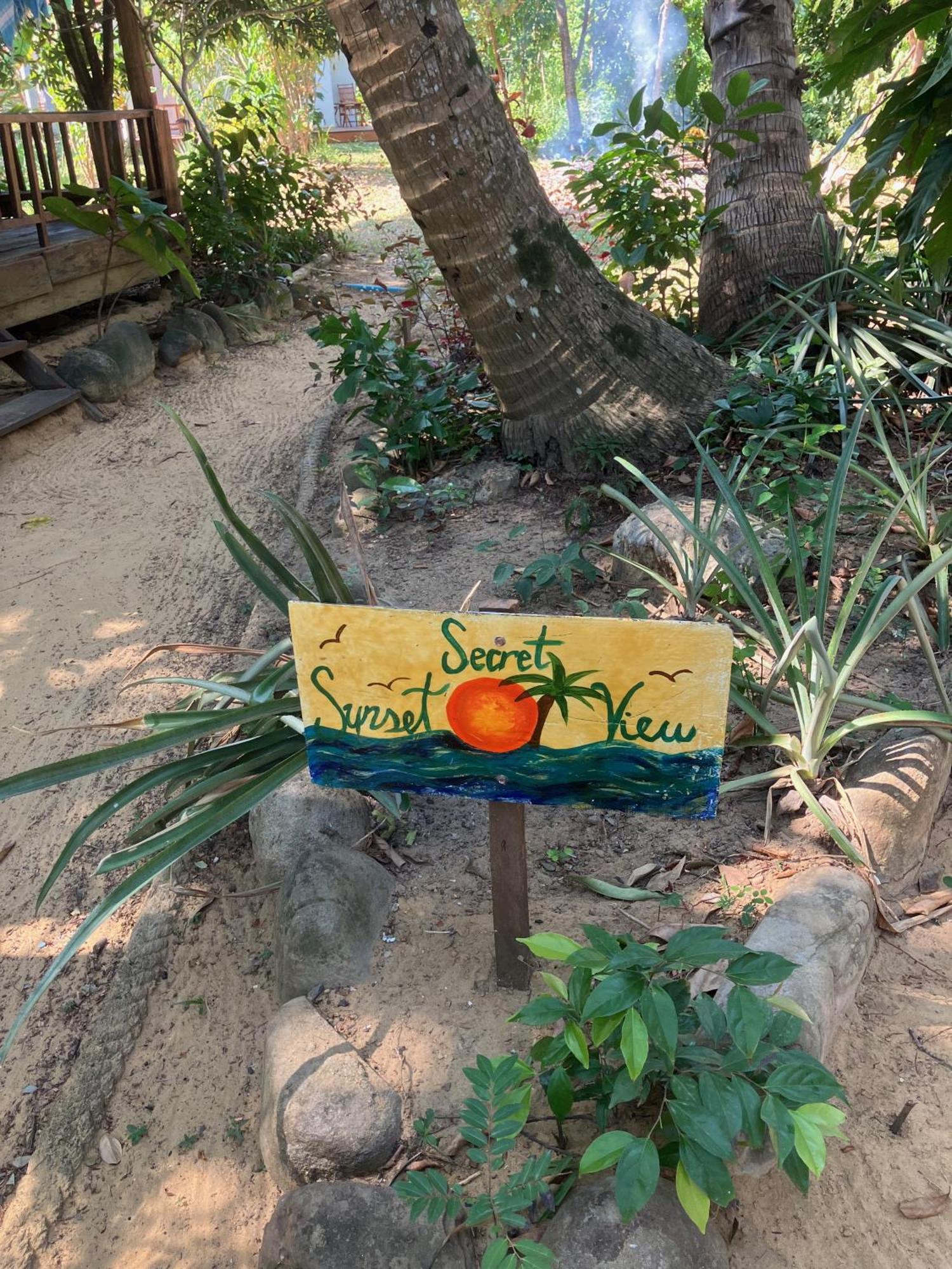 Easy Tiger - M'Pai Bay Beach, קו רונג סנלואם מראה חיצוני תמונה